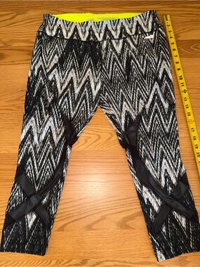 Avia Black & White Patterned Capri Leggings with Neon Yellow Waistband